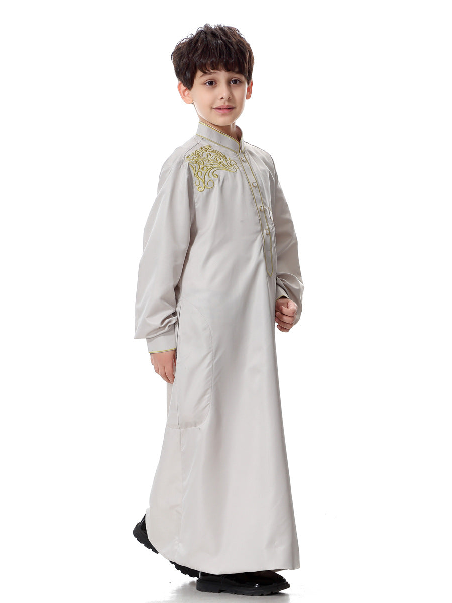 q119-cjnsnyzp00009-muslim-arab-teen-boy-robe