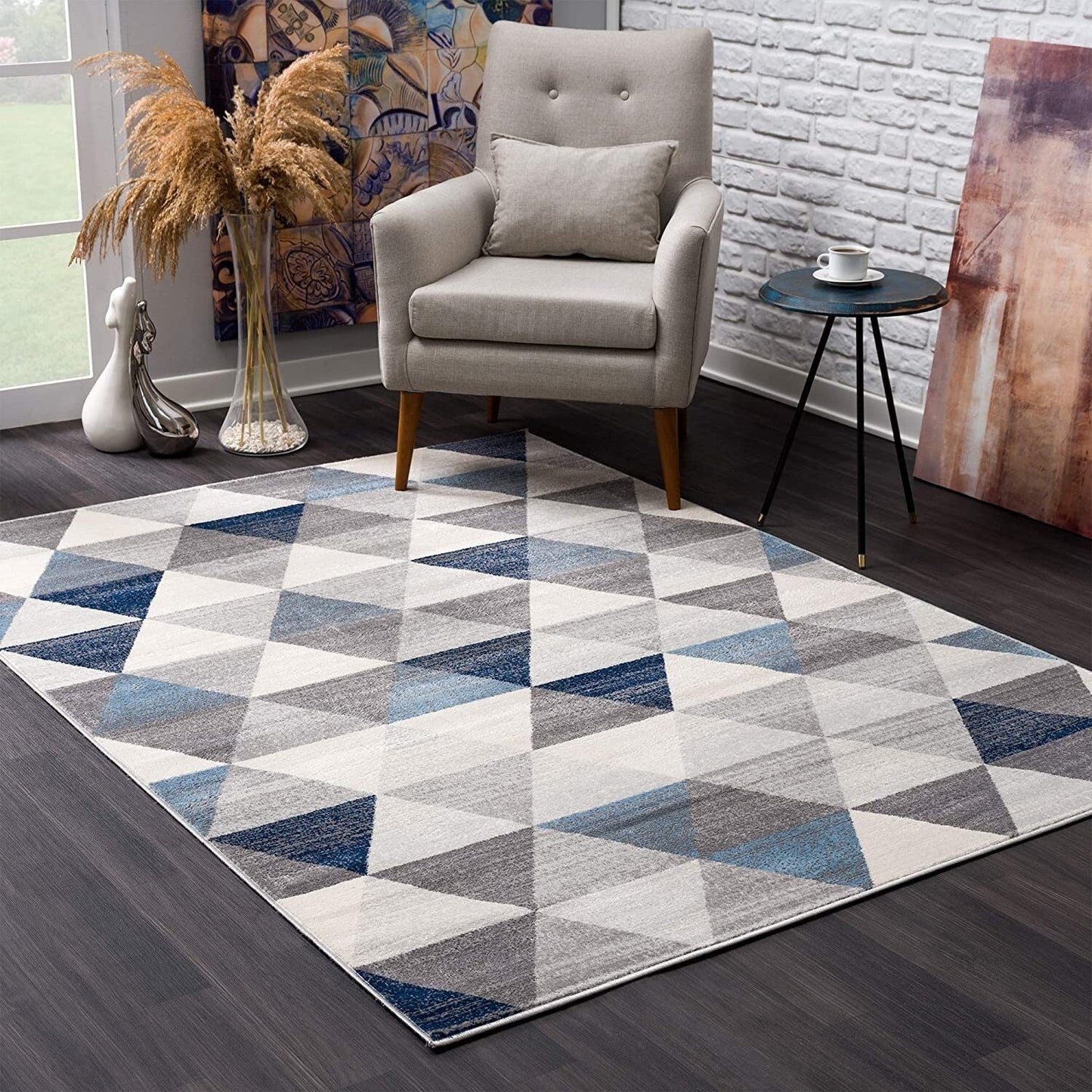 4' X 6' Navy Blue Geometric Diamond Area Rug