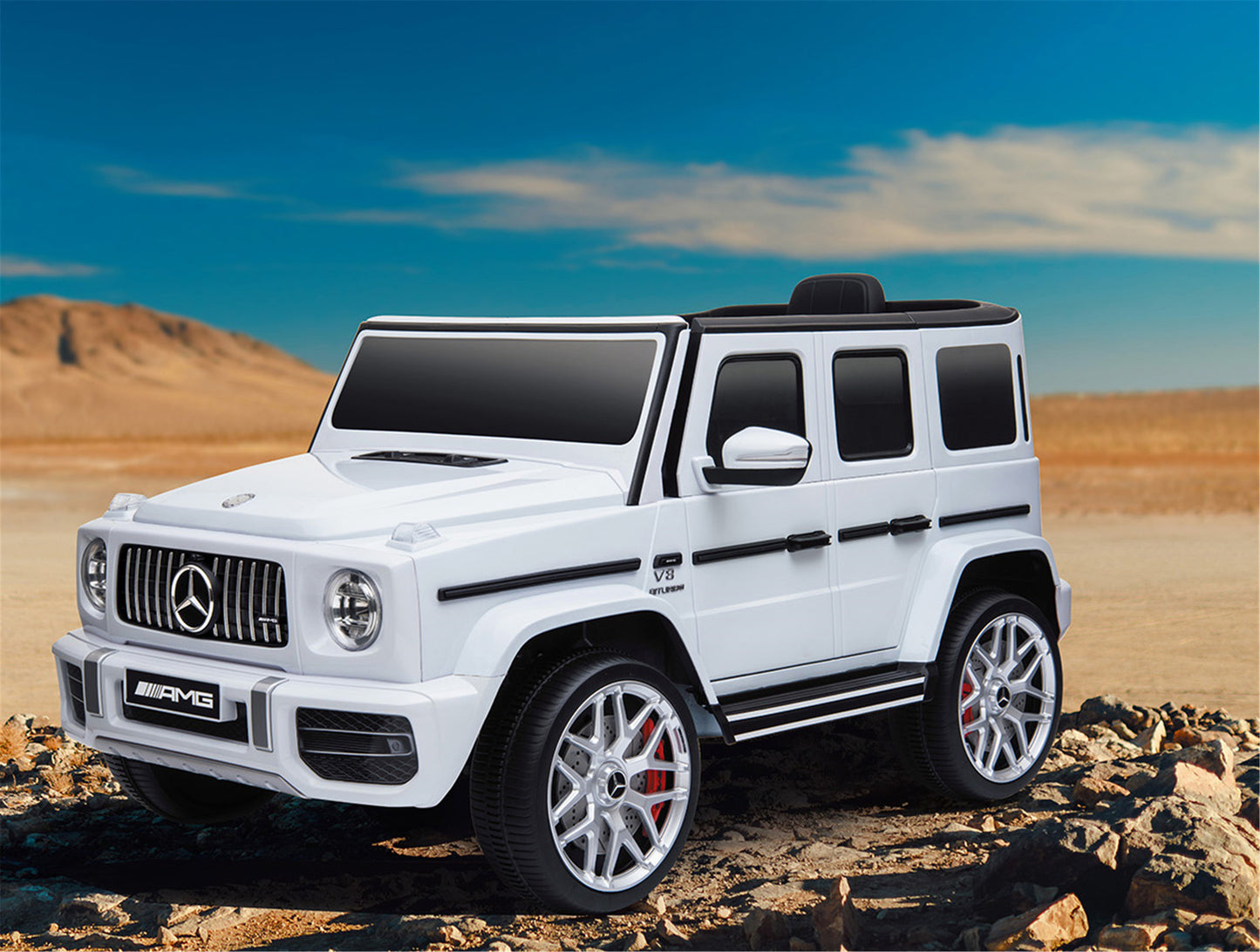 licensed Mercedes-Benz G63 Kids Ride On Car,kids Electric Car with Remote Control   12V licensed children car Motorized Vehicles  for   Girls,Boys,gift  , Music, Horn, Spring Suspension, Safety Lock