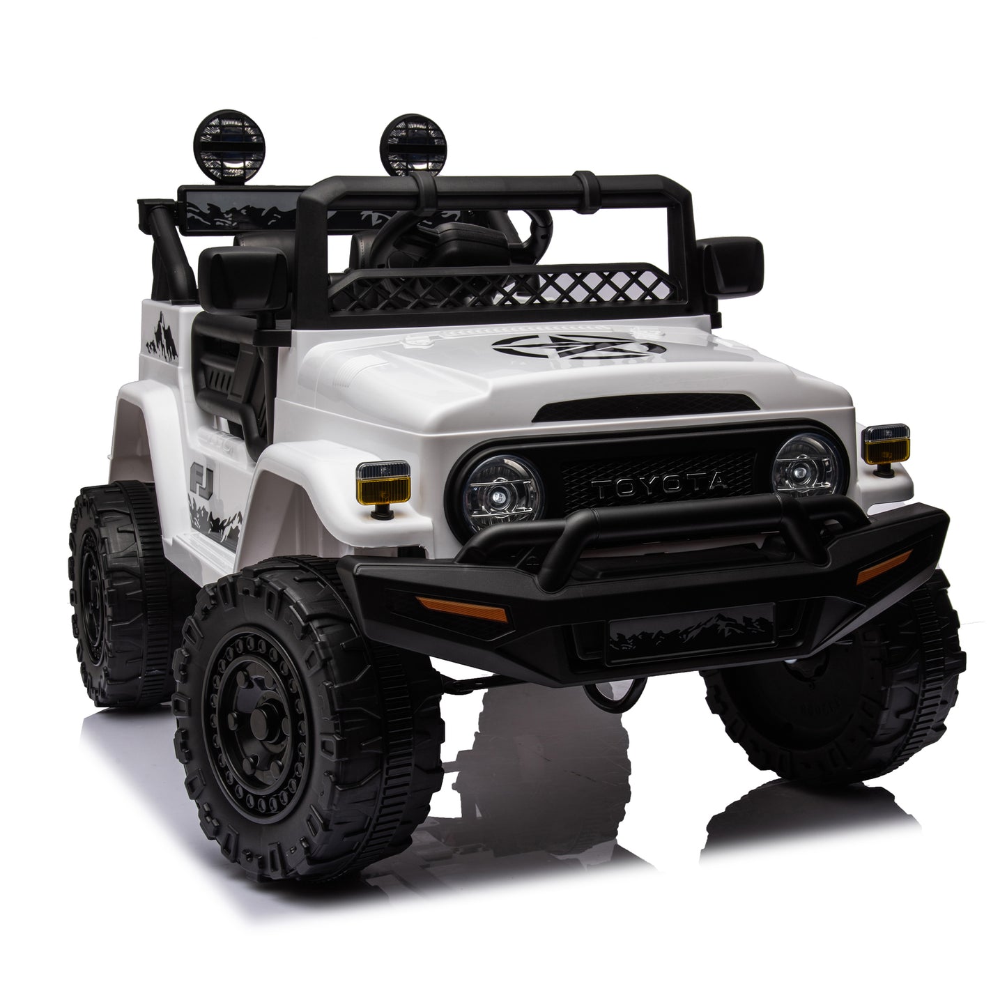 Licensed TOYOTA FJ Cruiser,12V Kids ride on car 2.4G W/Parents Remote Control,electric car for kids,Three speed adjustable,Power display, USB,MP3 ,Bluetooth,LED light,Three-point safety belt