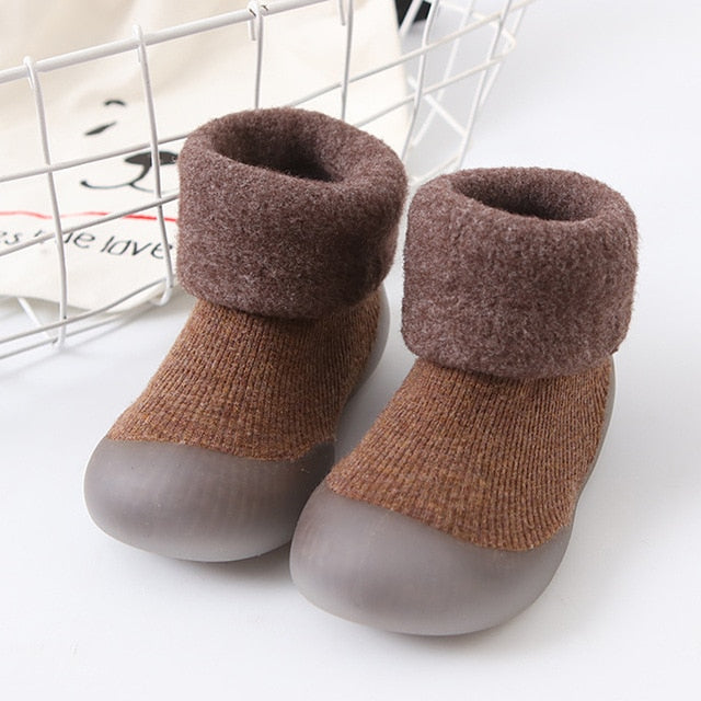 thickened-socks-shoes-super-warm-for-kids-and-babies-9