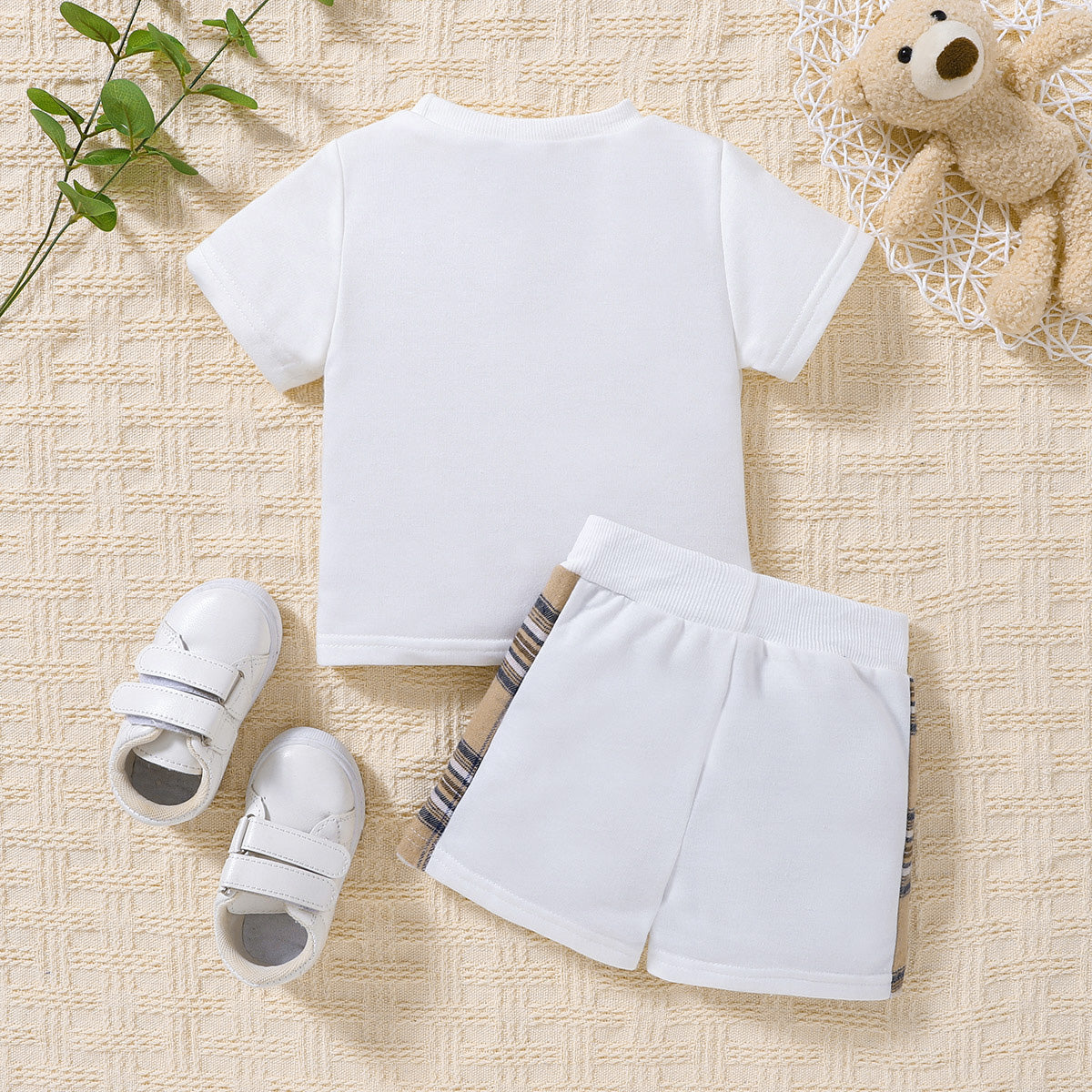 baby-bear-graphic-round-neck-tee-and-short-set