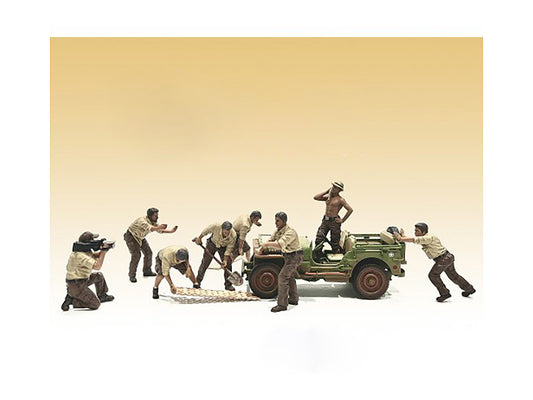 "4X4 Mechanic" 8 piece Figure Set for 1/18 scale models by American Diorama-0