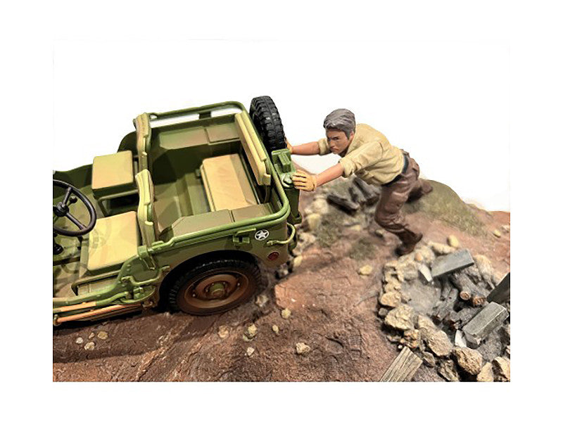 "4X4 Mechanic" Figure 5 for 1/18 Scale Models by American Diorama-2
