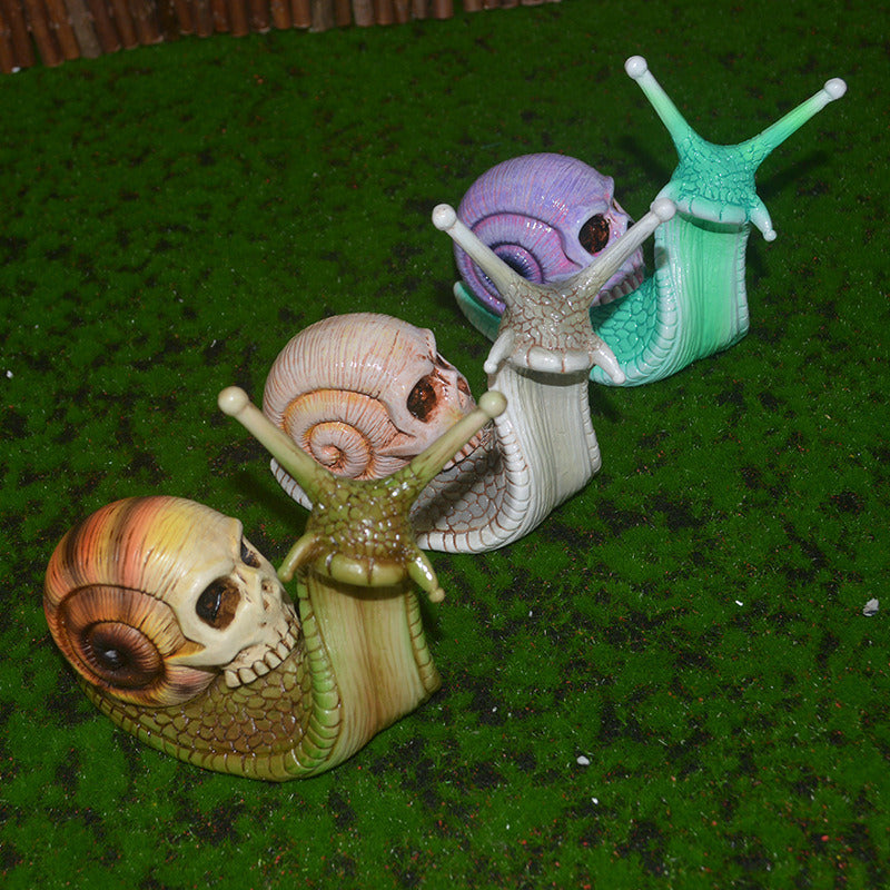 Halloween Skeleton Snail Skull Sculpture Garden Home Decoration Resin Crafts