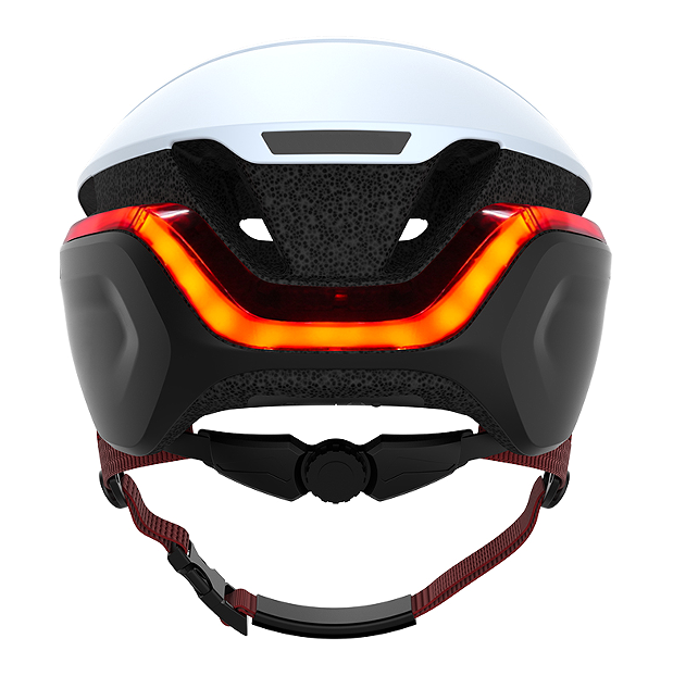 Smart Bluetooth helmet. (1920x1080P sports camera, multi-person group real-time intercom, SOS positioning, BT5.2+BLE4.2 Bluetooth, 2x0.5W stereo phone