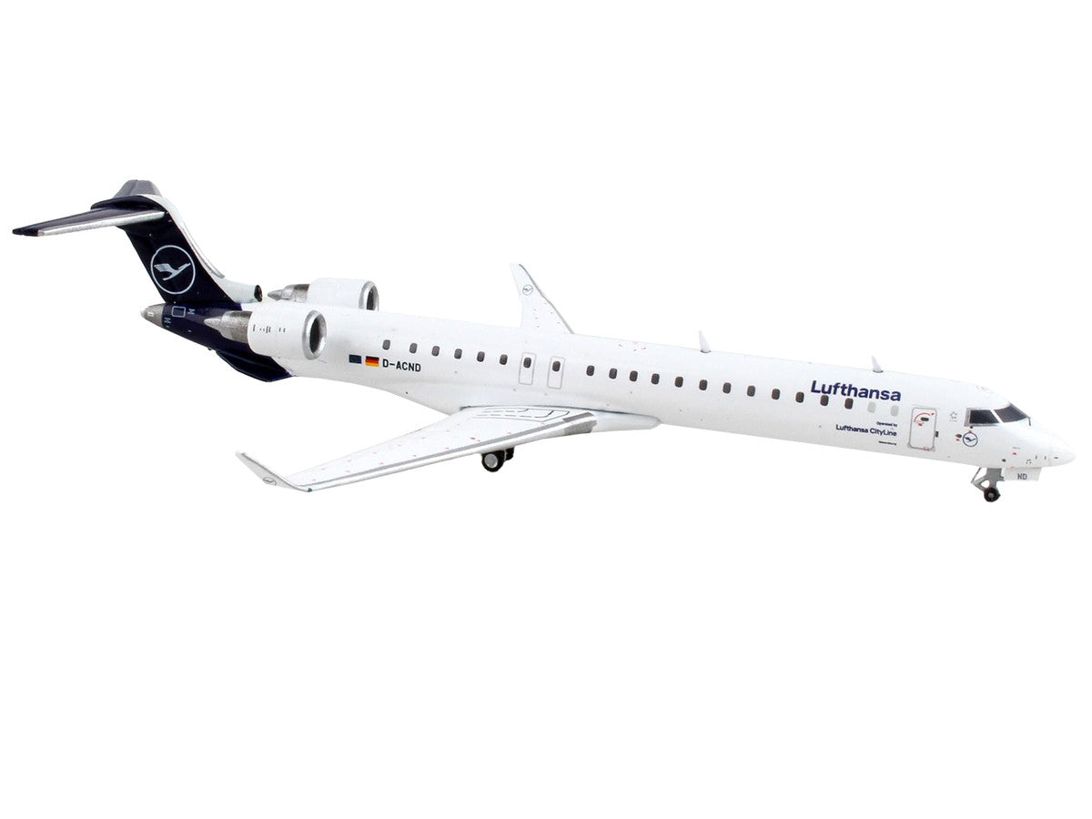 Bombardier CRJ900 Commercial Aircraft "Lufthansa" White with Dark Blue Tail 1/400 Diecast Model Airplane by GeminiJets-1