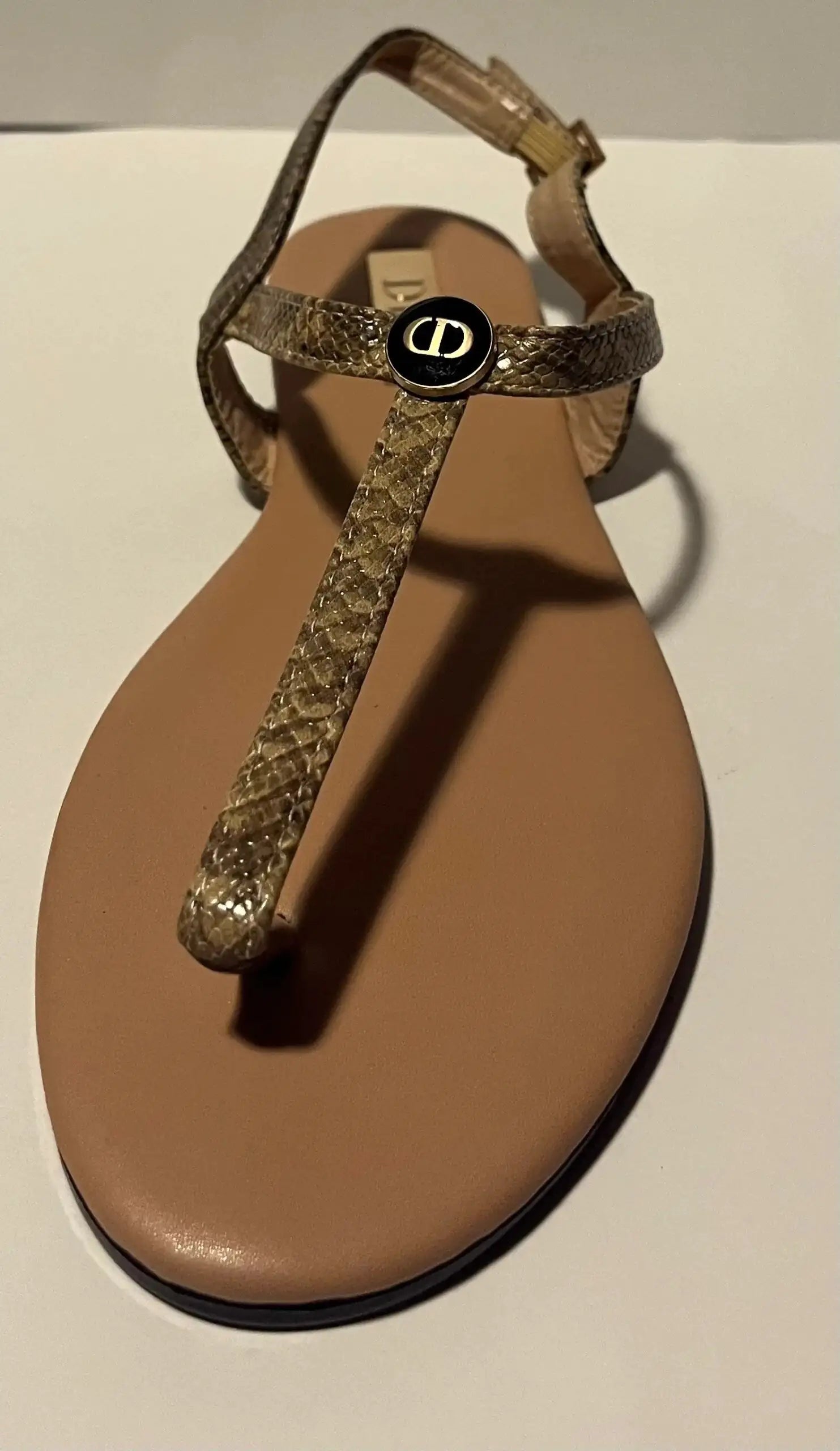 Women Thong Design Sandals with Back Dior