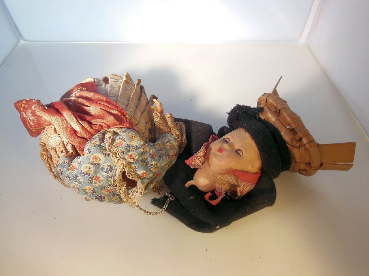 Vintage Portuguese Fish Seller Doll.  Opening/Closing Eyes & Basket on Head-7