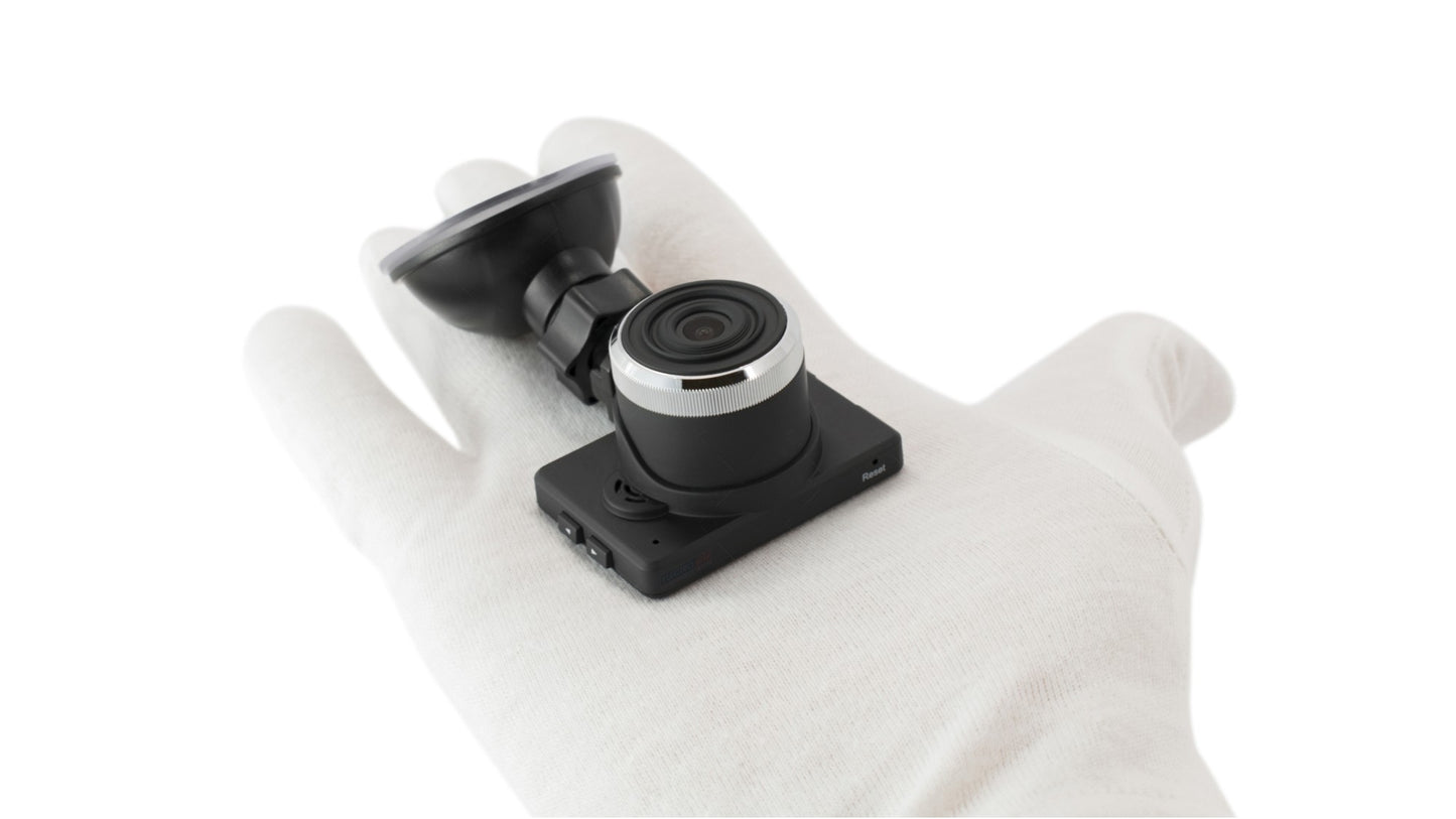 Small Portable Car Cam w/ Adjustable Dash Mount / Camera View