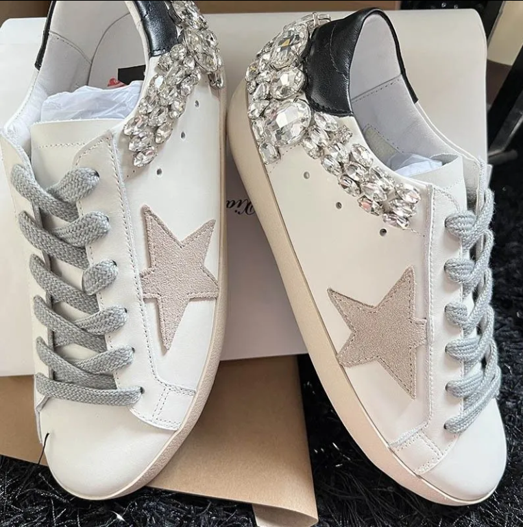 star-old-white-shoes-with-diamonds