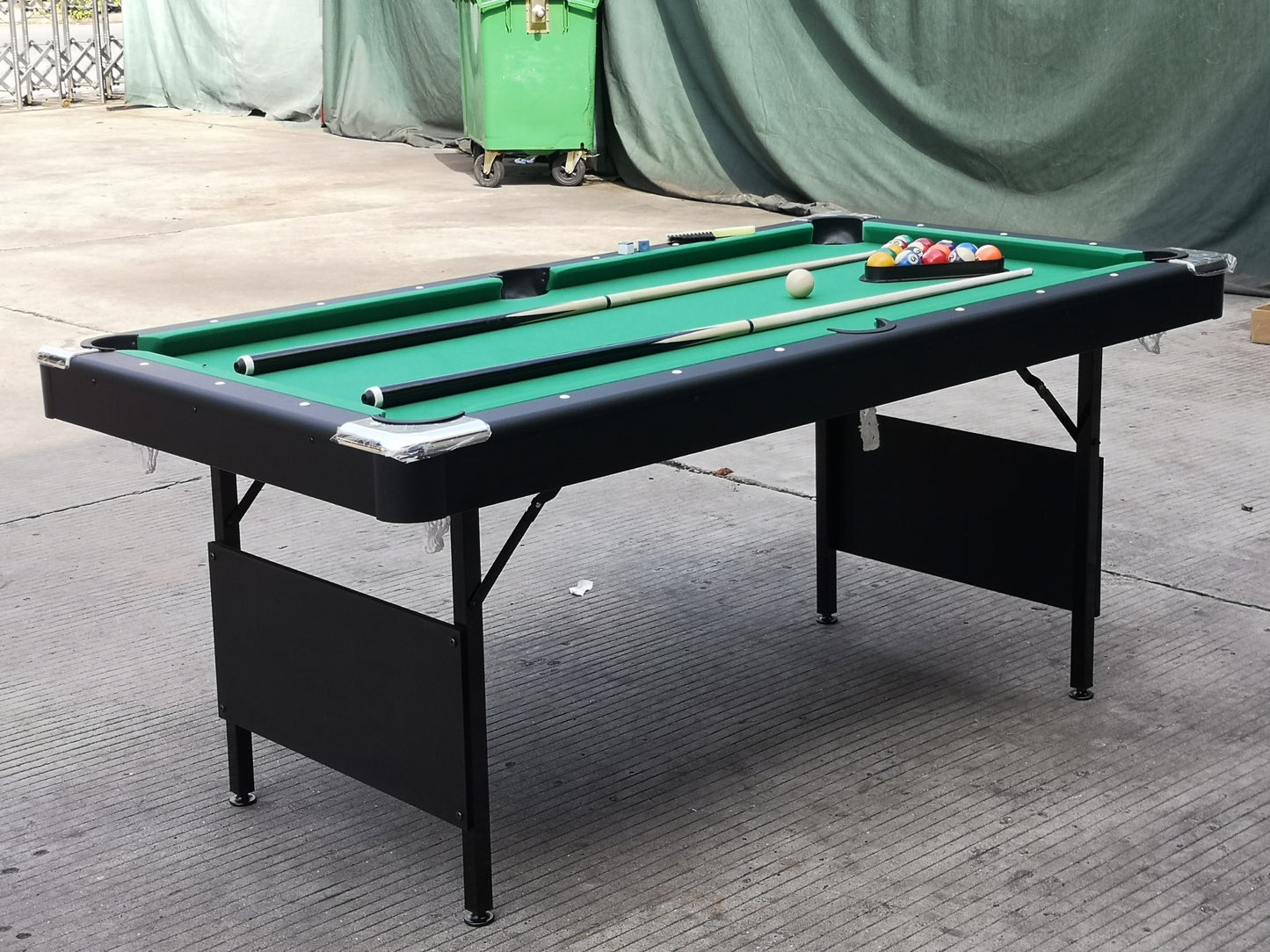 pool table,billiard table,game table,indoor table,Children's Toys,table games