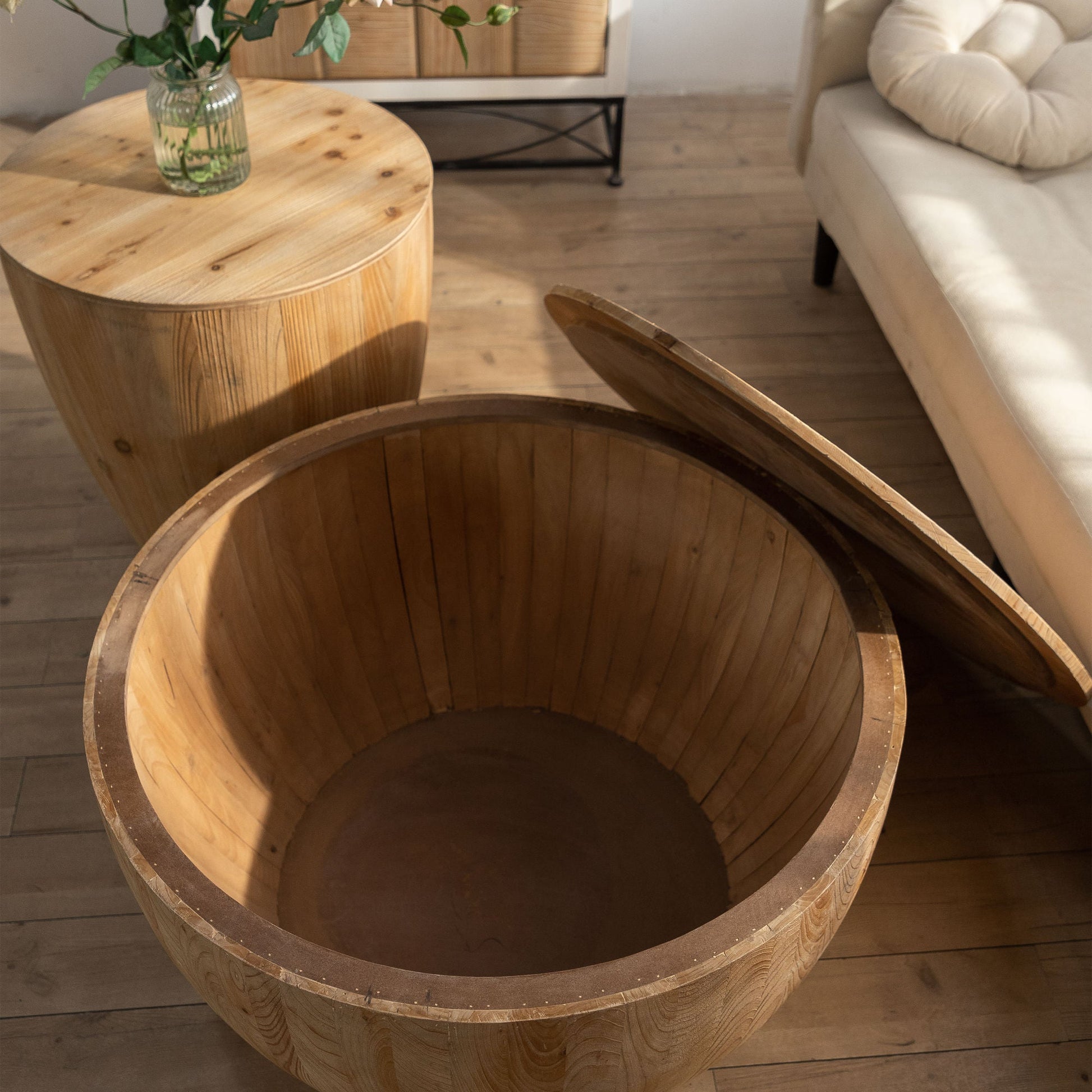 Vintage Style Bucket Shaped Coffee Table-6