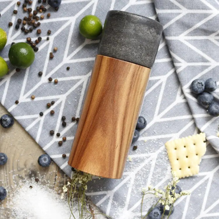 wooden-marble-spice-spray-bottle