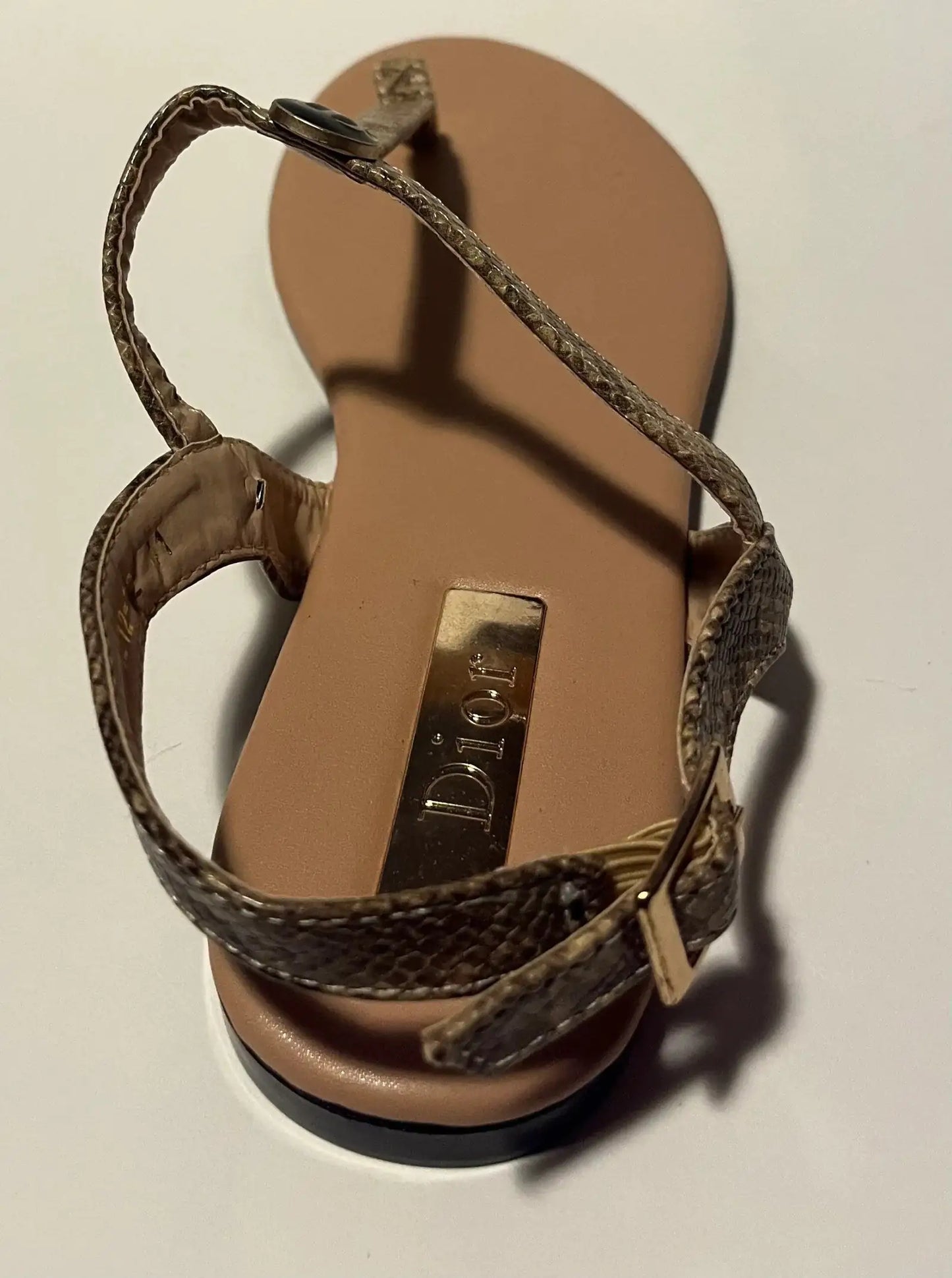 Women Thong Design Sandals with Back Dior