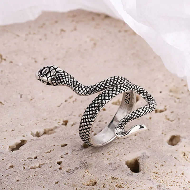 Snake Design Ring